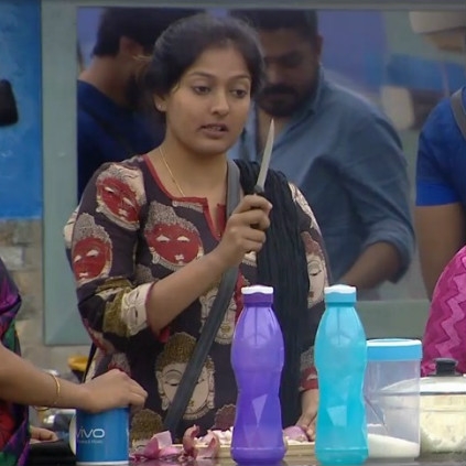 Dancer Sathish's tweets against Gayathri Raguramm and Shakthi Vasu in Bigg Boss