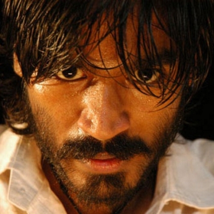 Dhanush to begin Karthik Subbaraj's film in February 2017