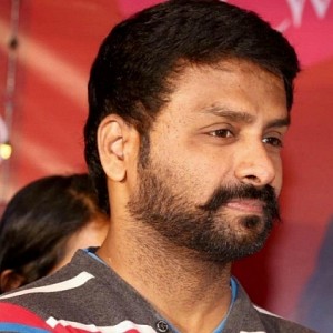 Vivegam's mixed review: Director Gaurav voices out for Thala Ajith!