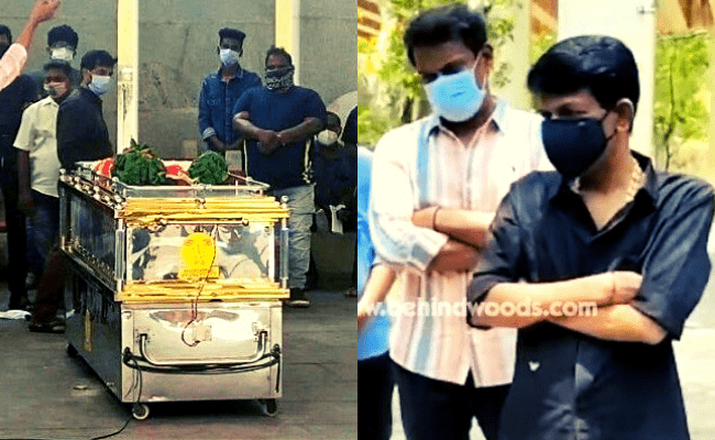 Directors Bala, Samuthirakani pay their last respect to KV Anand; Heart melting visuals