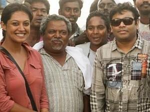 Guess what AR Rahman and Mani Ratnam did before this pic was clicked? “Starstruck” throwback!