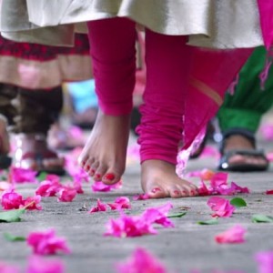 en-aaloda-seruppa-kaanom-official-teaser-photos-pictures-stills Here is the official teaser of En Aaloda Seruppa Kaanom