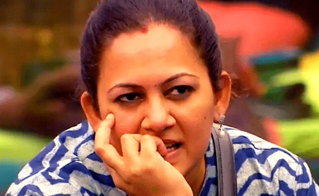 Fans ask Archana why did she go to Bigg Boss Tamil 4; here's her reply