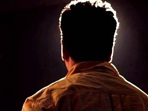 Shocking: Actor forced to sell packets of fish says "hunger doesn't know your profession"!