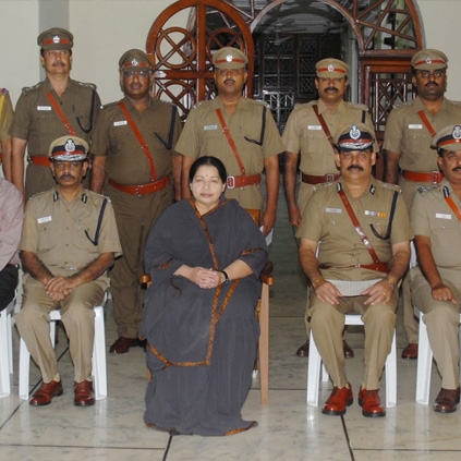 Gautham Vasudev Menon mourns the death of late CM Jayalalitha