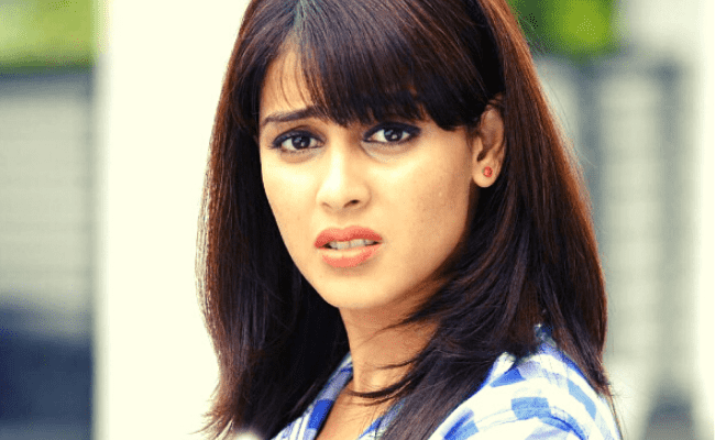 Genelia slips and falls down; hurts her left hand during her skating training session; viral video