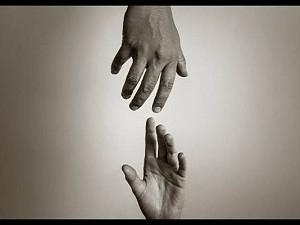 Hit film producer among three held for TV actress's suicide