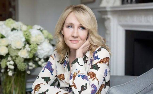 Jk Rowling shares the technique of how she overcame coronavirus symptoms