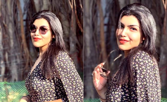 Khushbu Sundar posts about daughter transformation