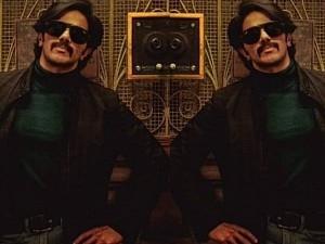 This heartthrob looks unrecognizable in his festive gift to fans! Bollywood beauty to play a part?