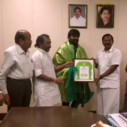 Makkal Selvan Vijay Sethupathi received Kalaimamani award on November 15