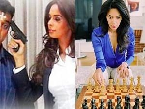 Is this how you play Chess? ‘Dasavatharam’ star Mallika Sherawat gets roasted by netizens!