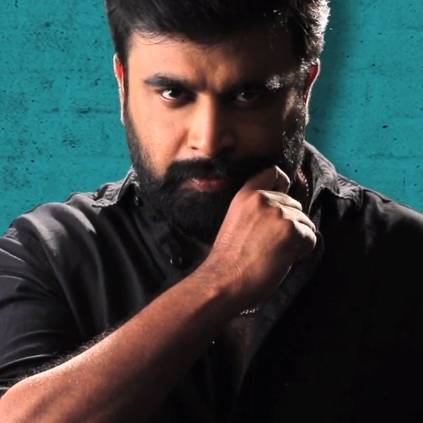 Motion poster of Sasikumar's Kombu Vecha Singamda