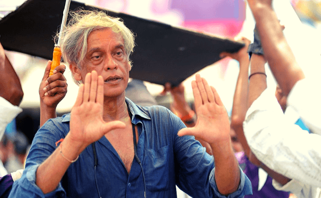 National Award-winning director Sudhir Mishra's father passes away.