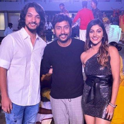 Nayanthara's Mookuthi Amman by RJ Balaji gets Iruttu Araiyil Murattu Kuththu Pair Yashika Aanand and Gautham Karthik