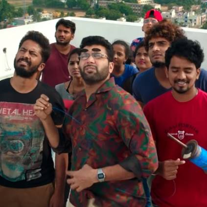 Oliyum Oliyum video song from Jayam Ravi Kajal Aggarwal's Comali is here