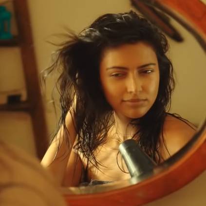 Onnumilla song lyric video from Amala Paul's Aadai