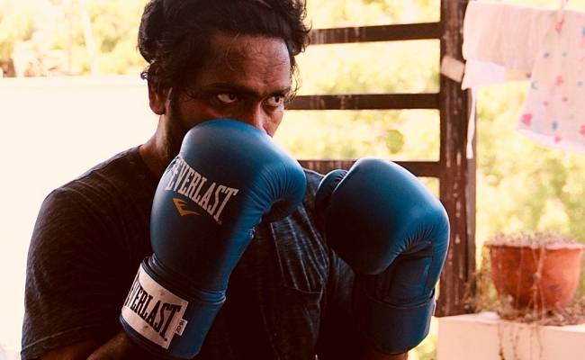 Pa Ranjith’s new boxing avatar pic goes viral ft Arya’s Salpetta