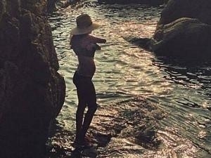 Popular actress welcomes baby number 3 in a unique way - Check it out!