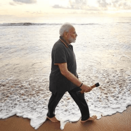 Prime Minister Narendra Modi responds to actor Vivekh and Dhananjayan's tweets