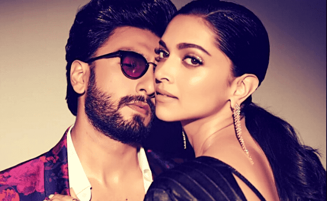 Ranveer Singh’s review on Deepika Padukone’s Gehraiyaan comes with a steamy kiss, viral pic