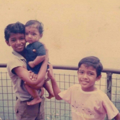 Rare photo of Vijay shared by Vikranth