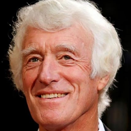 Roger Alexander Deakins finally wins his Oscar for Blade Runner 2049