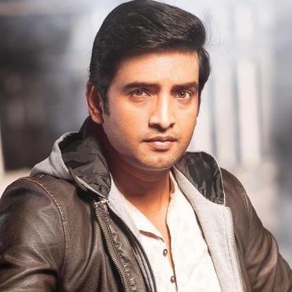 Santhanam does a Murugan Kavadi dance