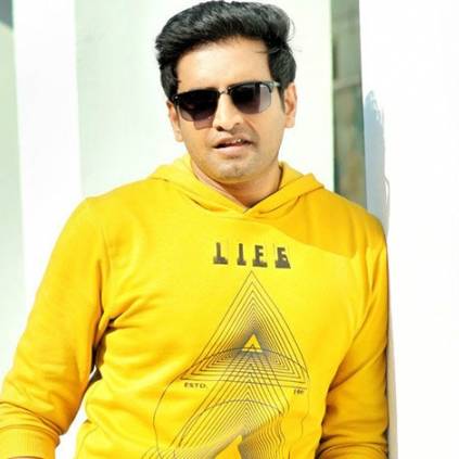 Santhanam’s A1 satellite and digital rights acquired by Sun TV