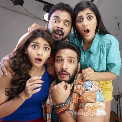 Santhosh Jayakumar to direct the sequel of Iruttu Araiyil Murattu Kuththu