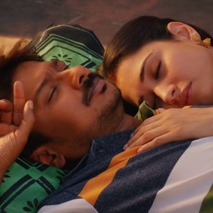 Sevvandhi Poove video song from Udhayanidhi Stalin - Tamannaah's Kanne Kalaimaane