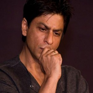 ''Survived in spite of a plane crash'' - Shah Rukh Khan