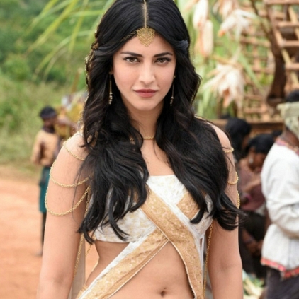 Shruti Haasan has reportedly bagged Sundar C's Sanghamithra