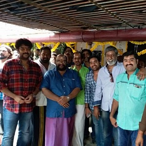 sundar-c-starts-to-shoot-for-kalakalappu-2-with-mirchi-shiva-photos-pictures-stills Sundar.C's Kalakalappu 2 starts from today!