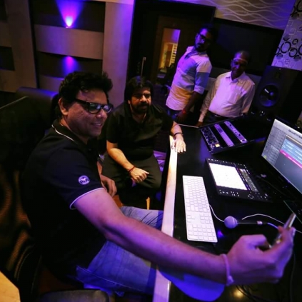 T Rajhendherr sings for Parthiepan's Koditta Idangalai Nirappuga T Rajhendherr sings for Parthiepan's Koditta Idangalai Nirappuga