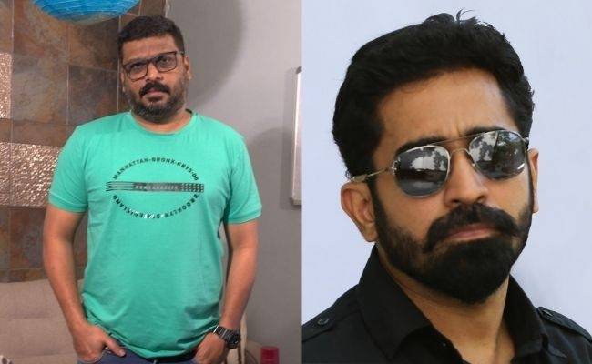 Tamizh Padam movie director CS Amudhan signs his next with Vijay antony