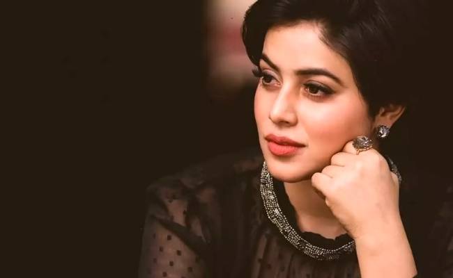 Thalaivi actress Poorna aka Shamna Kasim blackmailed and threatened on pretext of a marriage proposal