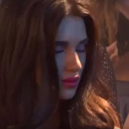 The video of actress Scarlett Wilson slapping her co-star