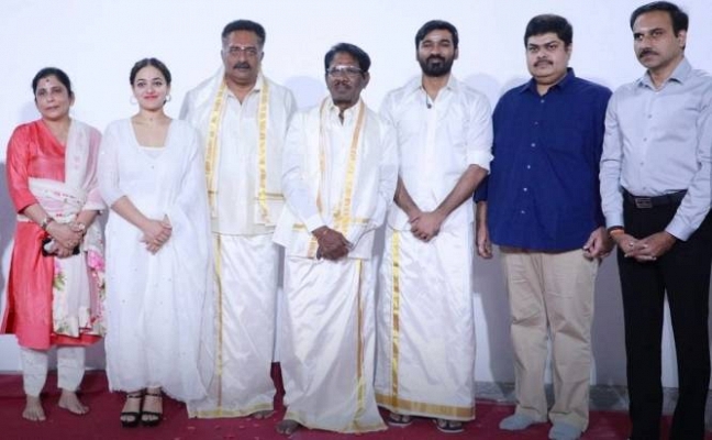 Bharathiraja's character look and name revealed from Dhanush's Thiruchitrambalam