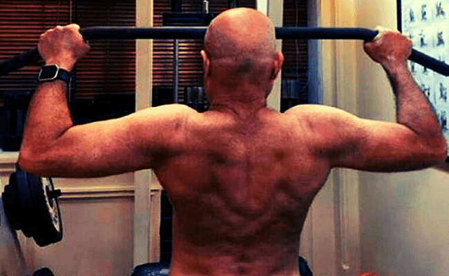 This 66-year-old actor's shirtless macho workout at the gym leaves everyone stunned; viral video ft Anupam Kher