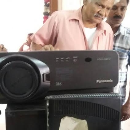 Tindivanam Swasthik theatre sealed because of aiding piracy