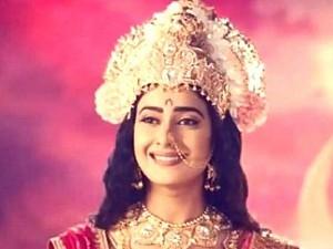 TV actress arrested while buying drugs