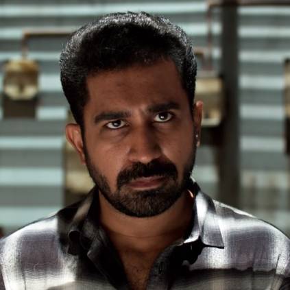 Vijay Antony’s Kolaigaren Director has signed his next with the Bofta Mediaworks.