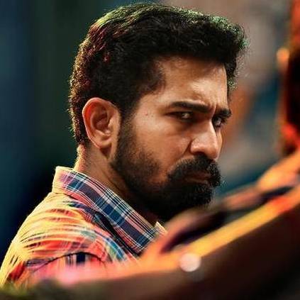 Vijay Antony's next with Naveen titled as Agni Siragugal