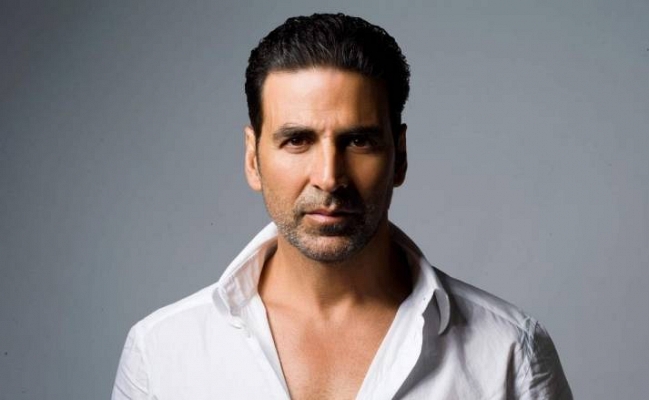 When this celeb's mom thought Akshay Kumar was gay - a funny throwback