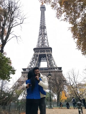 Actor Ganesh Venkatram and Nisha's Anniversary Celebration