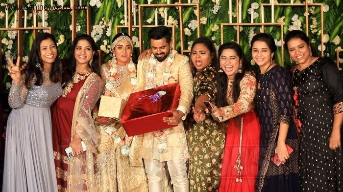 Actress Reshma Muralidharan and Actor Madhan Pandian wedding reception