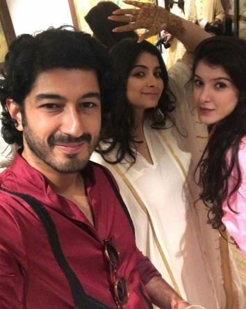 Actress Sonam Kapoor Mehendi Ceremony