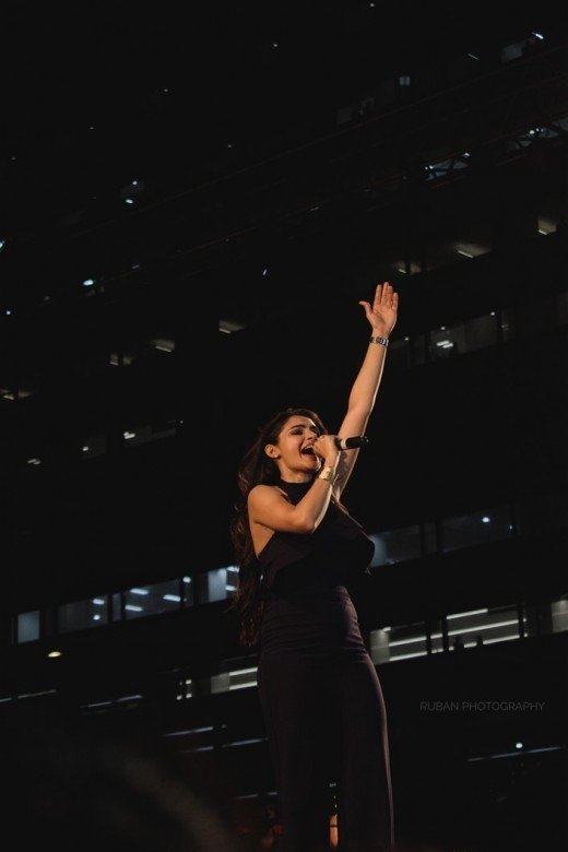 Andrea and Karthik's live performance at Ramanujan IT city