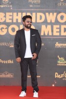 Behindwoods Gold Medals 2017 - The Red Carpet